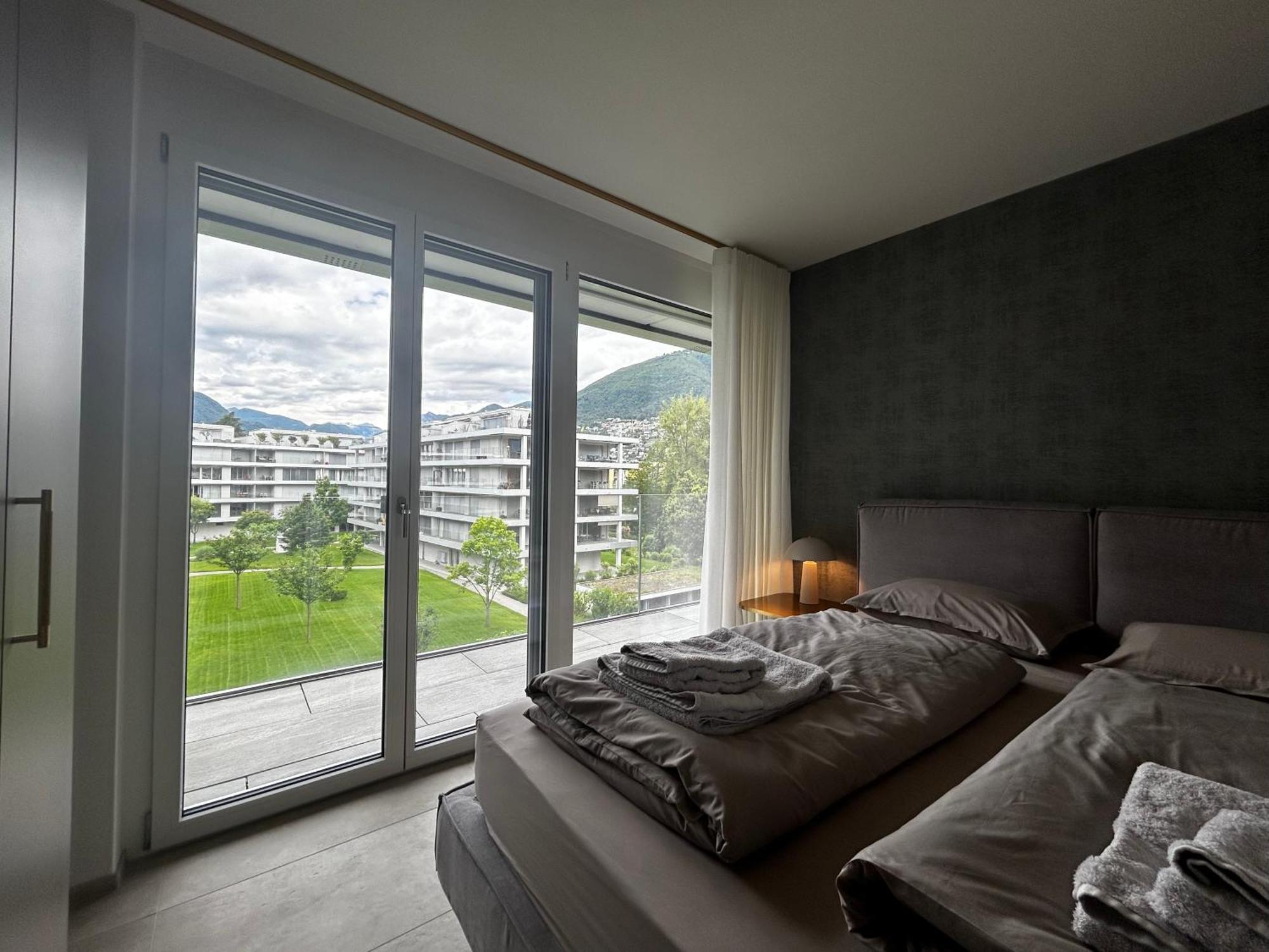 Family Apartment, Near The Beach Whit Private Park Локарно Екстер'єр фото
