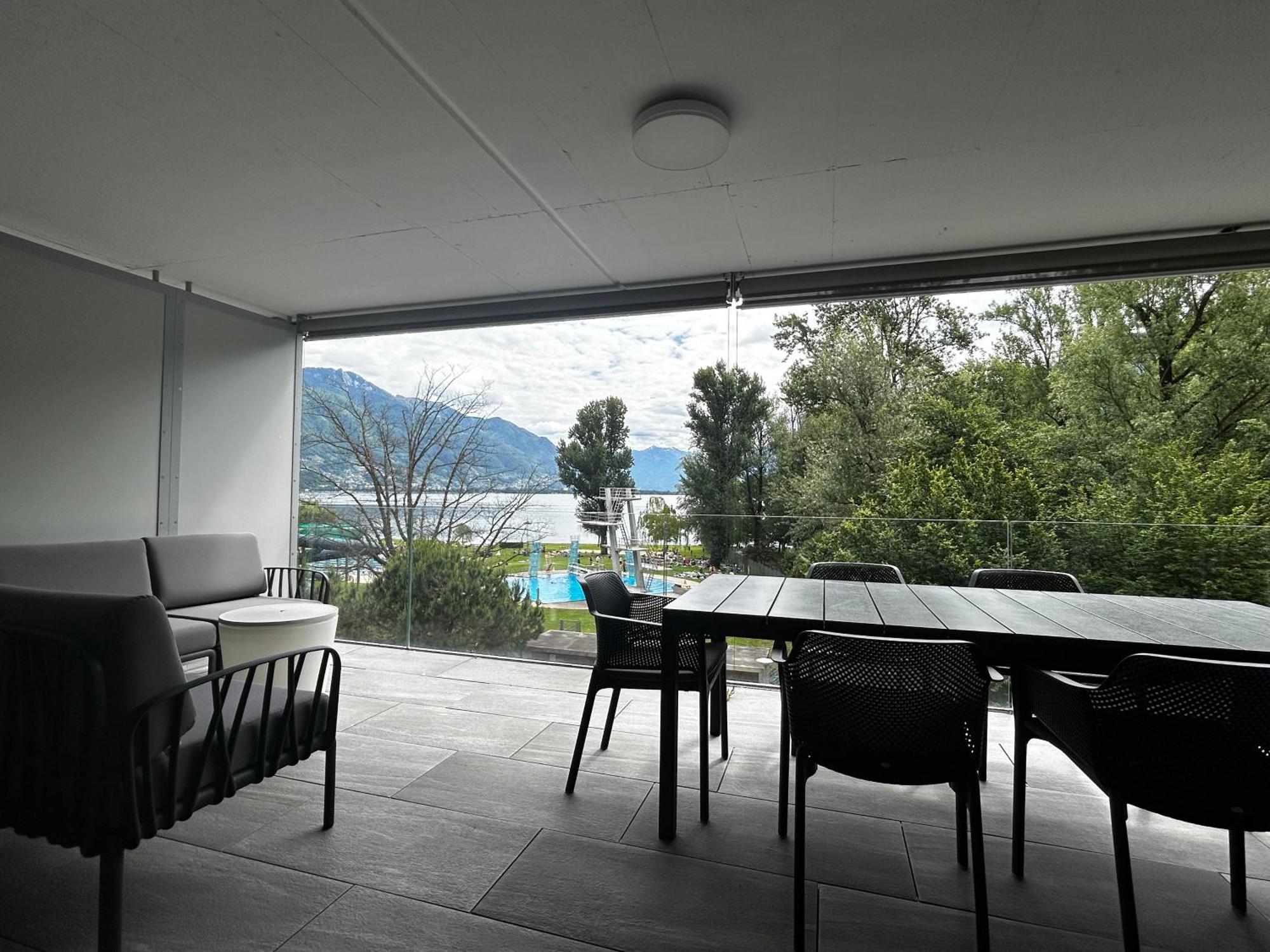 Family Apartment, Near The Beach Whit Private Park Локарно Екстер'єр фото